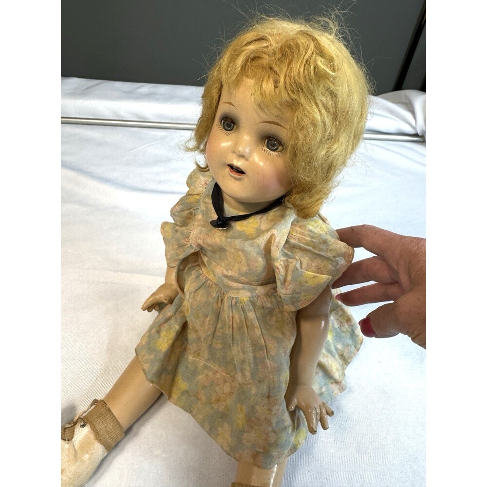 Vintage COMPOSITION DOLL 18in 1930s Unmarked Blonde Blue Eyes